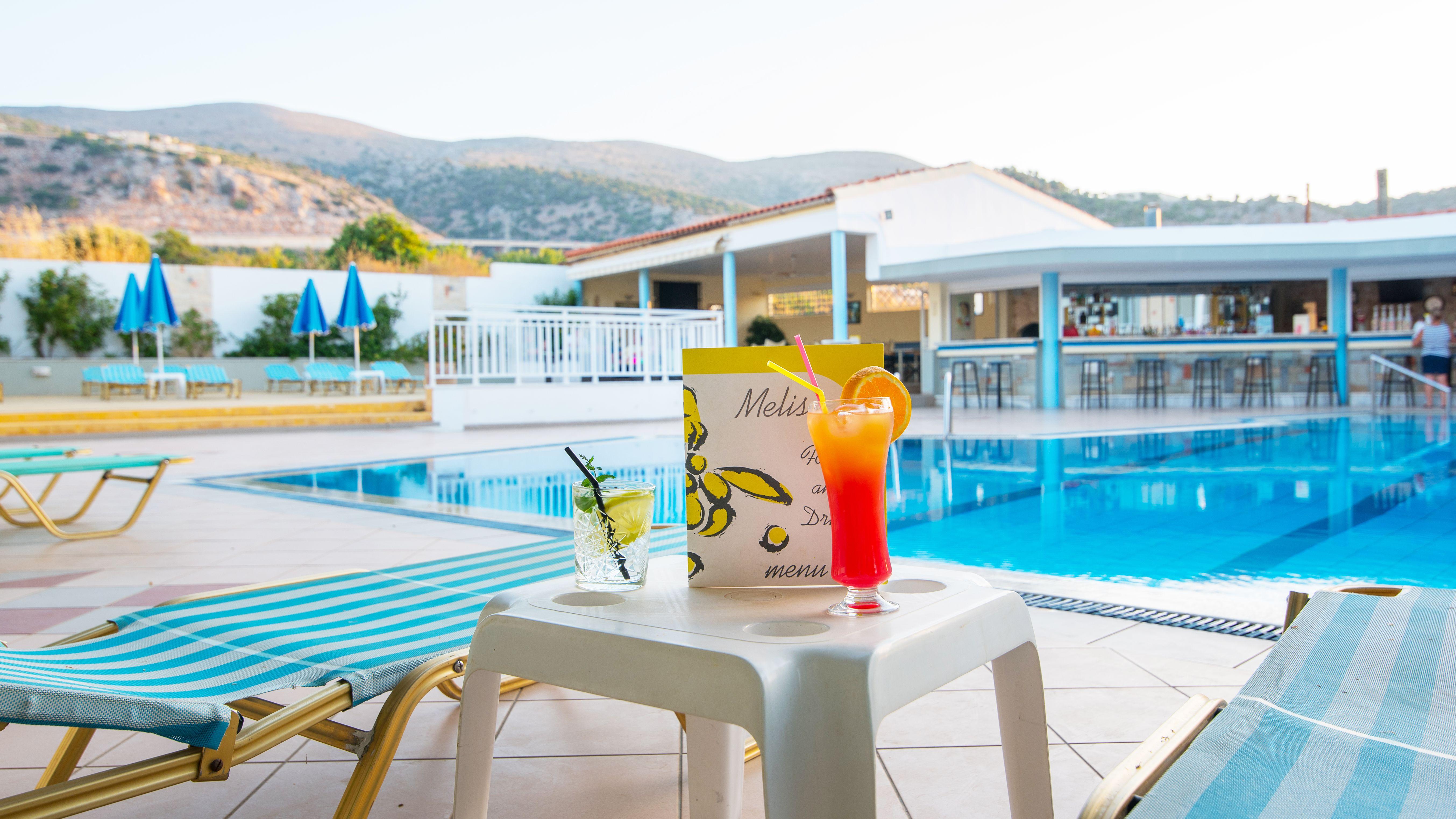 Melissa Apartments, Studios & Suites Malia  Ngoại thất bức ảnh