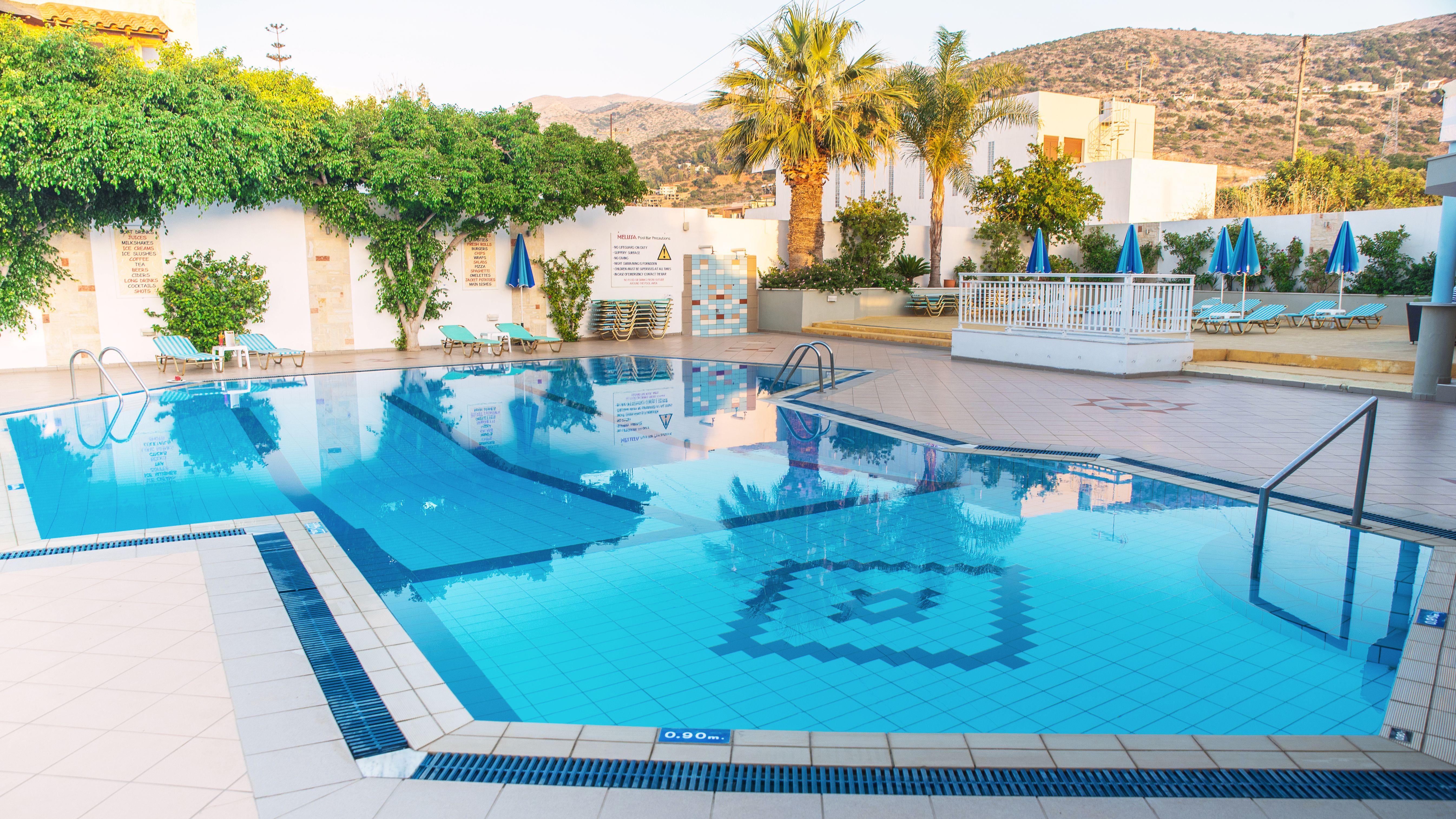 Melissa Apartments, Studios & Suites Malia  Ngoại thất bức ảnh