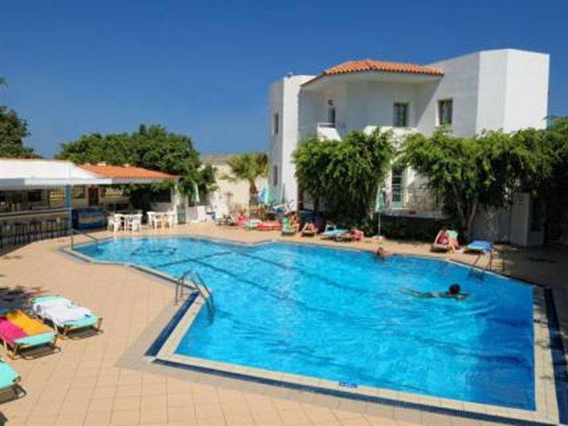 Melissa Apartments, Studios & Suites Malia  Ngoại thất bức ảnh