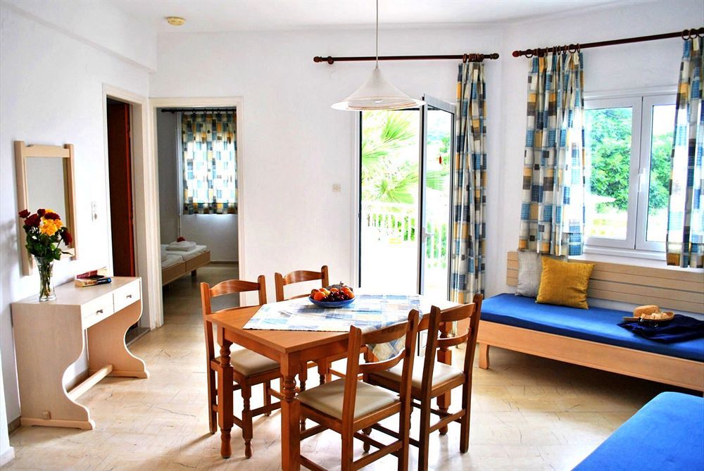 Melissa Apartments, Studios & Suites Malia  Ngoại thất bức ảnh